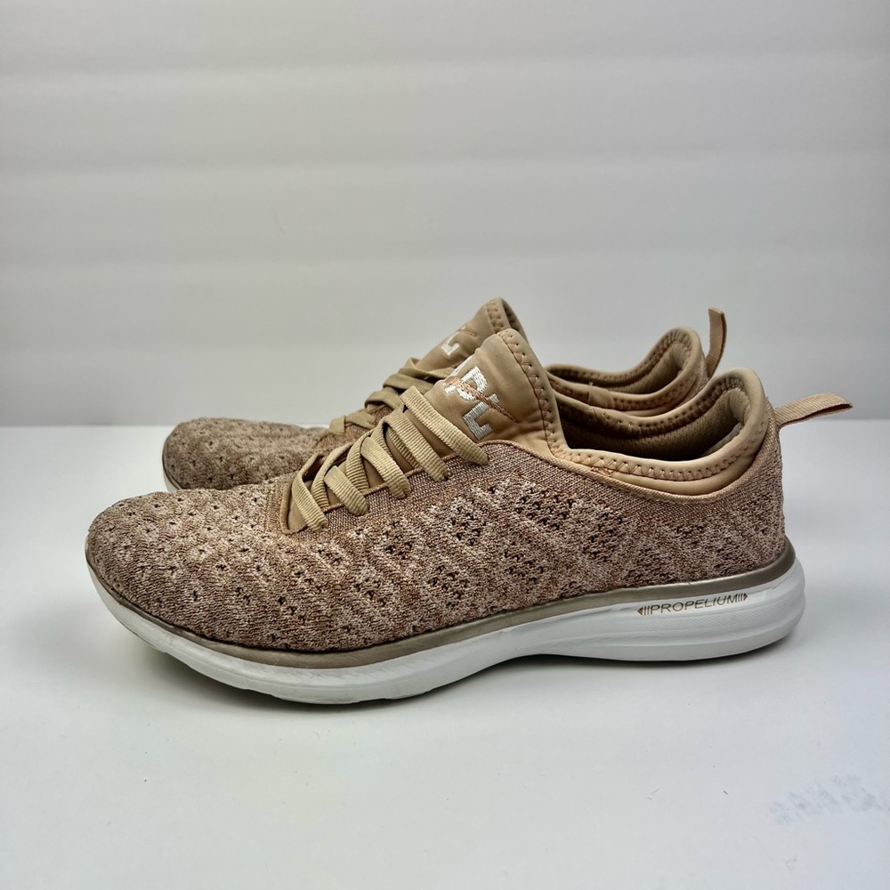APL Athletic Propulsion Labs WomenRunning Shoes Rose Gold Techloom Phantom 7.5 - Picture 1 of 9